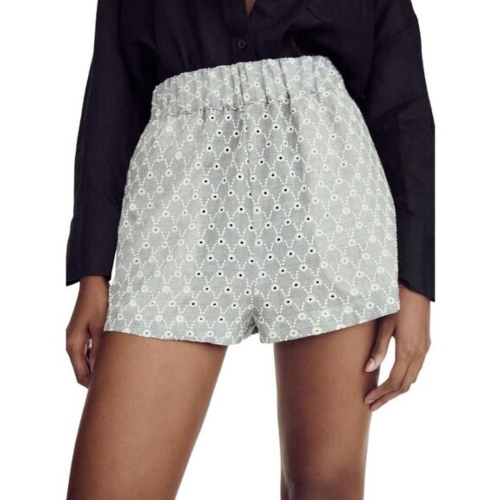 Zara Shorts with Cutwork Embroidery In‎ Light Blue / Ecru Size L NWT